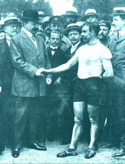 TROUSSELIER Louis.jpg (21266 octets)